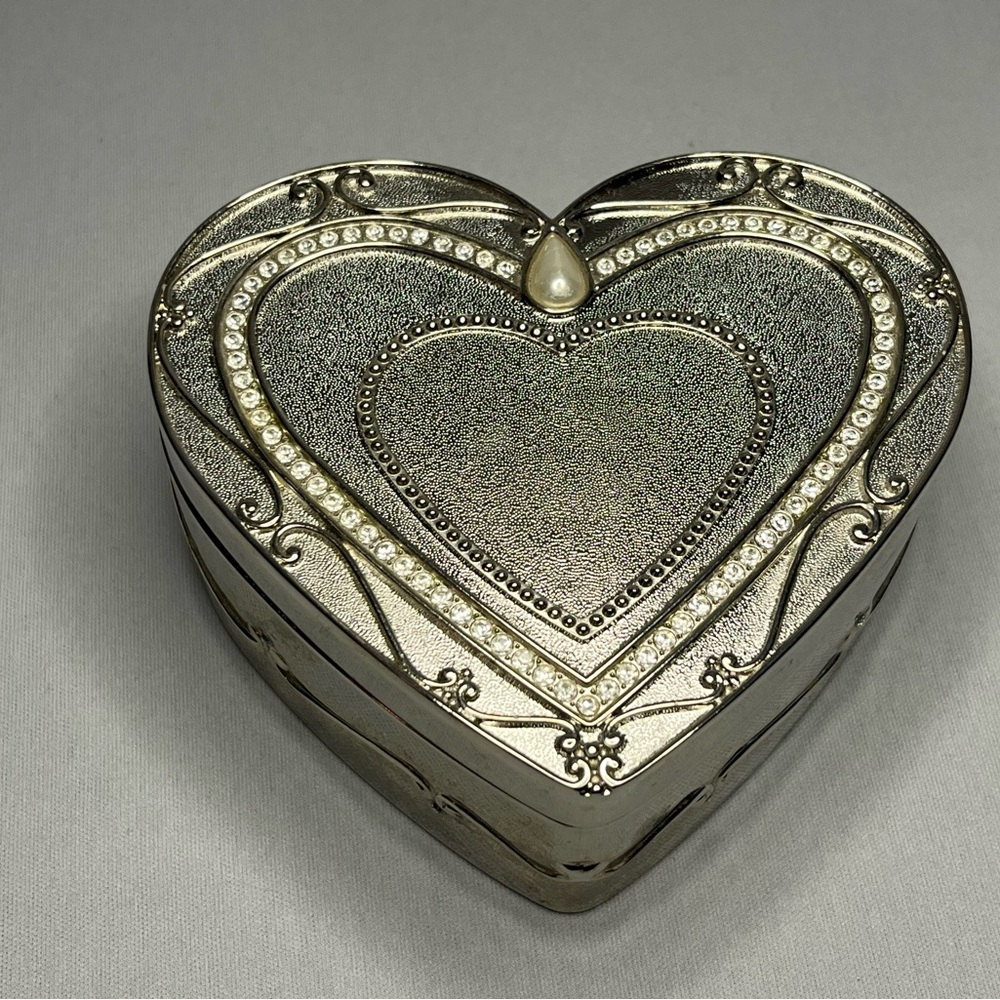 Things Remembered Silver Heart Jewelry Box